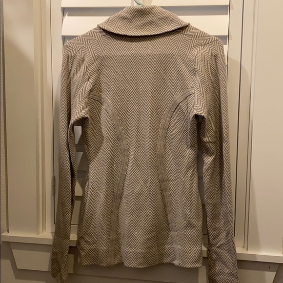 Anthropologie sweater jacket - Picture 3 of 4